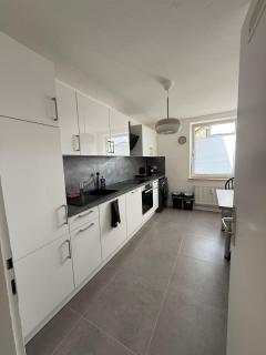 Schicke Wohnung gegenüber Bahnhof - Kassel - 5