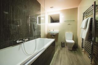 RHUBARB at Drapers Hall - 6