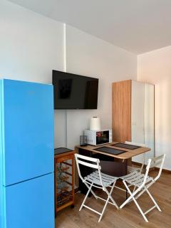 Flower Cozy Flat at Santorini Resort - Himare - 9