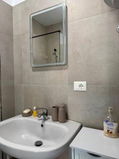 Flower Cozy Flat at Santorini Resort - Himare - 2