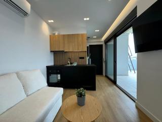 BlueMotion - Cruisenest Transportation included - Piräus - 7