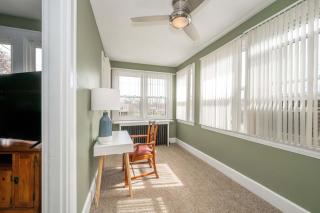 Lakeside Landing - Modern & Chic 3BR Retreat - - 3