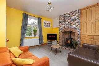 Alt-Stay Calder Canal Wakefield - Semi-rural, near M1 J41 and Wakefield Centre - Parking & Wi-Fi - Contractors, Pets & Long Stays Welcome - Wakefield - 9