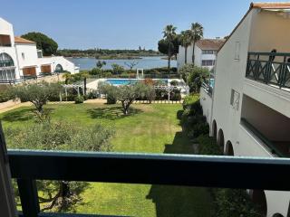 Appart 2 pièces avec piscine et parking à Port Camargue - FR-1-250-293 - 9