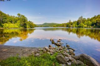Swim, Ski and Sip Lakefront Retreat in Plymouth - Plymouth - 9