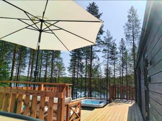 Hossaville Luxe Lake Cabin - 5