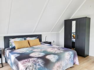 Luxurious detached water villa with jetty - Balk - 2