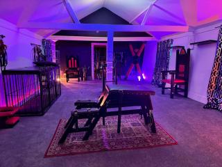 Essex Dungeon Suite - Heybridge - 0