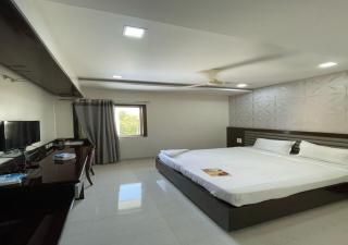 Star Inn Guest House - Haiderabad - 8