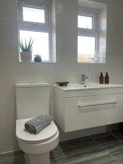 The Dooley 3-Beds Sleeps 6 Pet Friendly - 4