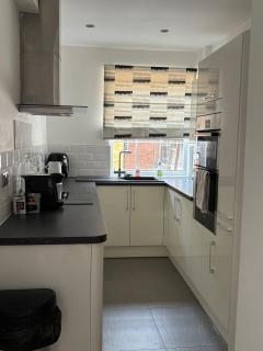 Gorgeous 2 Bedroom Apartment - Cardiff - 7