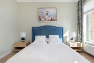 Luxury Apartment with Three Bedrooms Air Conditioning and Parking by Noclegi Renters - Danzig - 1