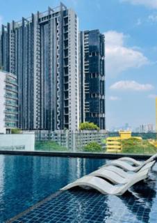 LaMiaCasa 2BR 4PAX Reizz Residences with Balcony and Town Views - Kuala Lumpur - 0