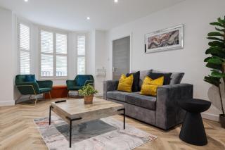 Riverside Flat Near Park Free Parking - Warrington - 1