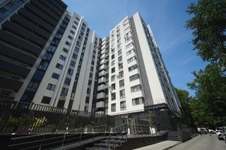 Top Spot in Riscani! 1BR Near Shops & Restaurants - Chişinău - 8