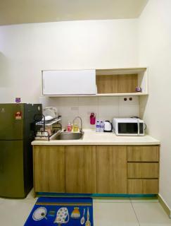 Studio at Mesahill Nilai by D'KAY HOMES with Mall, near USIM KLIA - 1