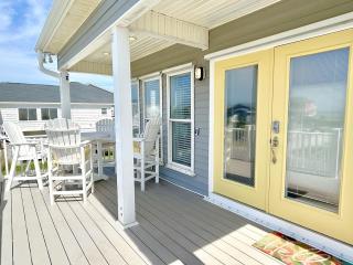 Picture Perfect - Oak Island - 7