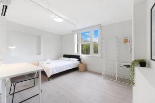 Boarding House in Center of City - Sidney - 0