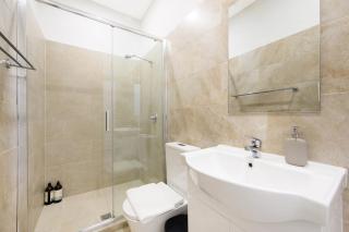 Boarding House in Center of City - Sidney - 3