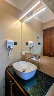 Royal Lion Hotel - Galagedara - 4