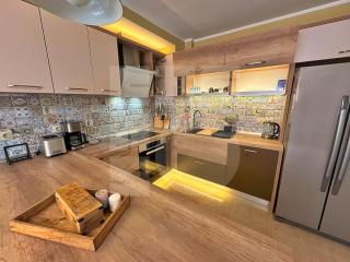 Stylish & Peaceful 1BR with Parking - Varna City - 8