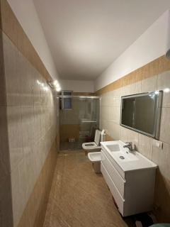 Modern Apartment with Sea View - Vlora - Vlorë - 5