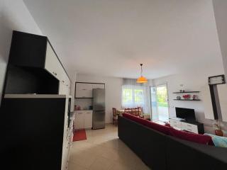Modern Apartment with Sea View - Vlora - Vlorë - 3