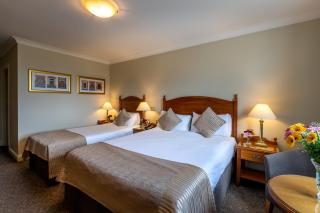 The Newgrange Hotel - Navan - 9