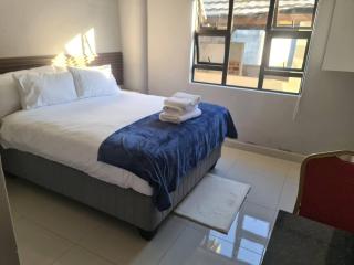 Likhanyile Guest Lodge - Nhlangano - 9