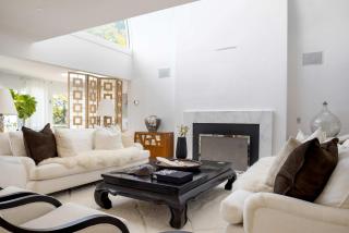 Sunset Villa by Rove Family Beachfront with Deck & Pool - Sag Harbor - 9