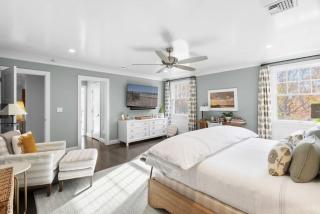 Fairway Villa by Rove Travel Family Home with Heated Pool - East Hampton - 3