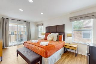 Rustic Road Retreat - 8