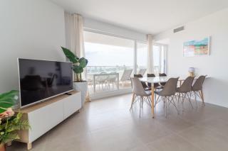 Global Properties, Moderno apartamento con gran terraza y vistas al mar - 4