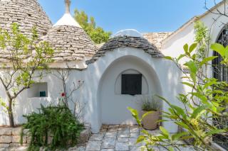 Trullo Kalliste' by Wonderful Italy - Ceglie Messapica - 1