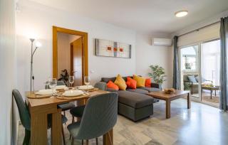 Awesome Apartment In Benalmadena - 8