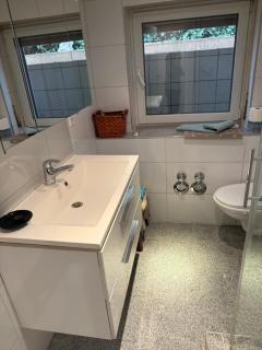 Idyllische und ruhig gelegene 1ZKB Wohnung in Ludwigshafen am Rhein - Ludwigshafen am Rhein - 4