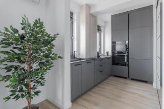 The Grey Nest-Central, Free Parking, Self Check-In - Oradea - 4