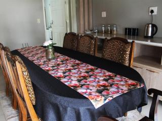 SFT Sefatsa guesthouse - Frankfort - 9