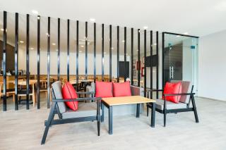 Super Townhouse Prithvi Resort Near Phoenix Palassio - Nilmatha - 7