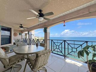 Oceanview Penthouse with Pool and Balconies - Christiansted - 6