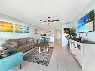 Beachside Condo with Pool and Ocean Views - Christiansted - 9