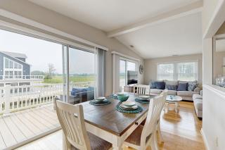 4 BR canal-front House with and Deck and outdoor shower - 3