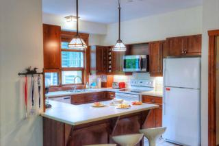 TREMBLANT-LES-EAUX 217-5B TLE G - Mont-Tremblant - 1