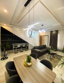 Care And Essential Apartment - Lekki - 7