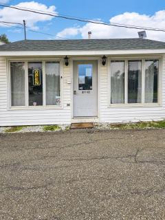 Katahdin Valley Motel - 3