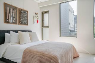 Blueground Cheongdam city view nr Han River SEL-31 - 2