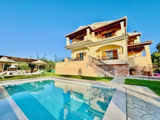 Luxury Villa Makris with private heatable pool by DadoVillas - 8