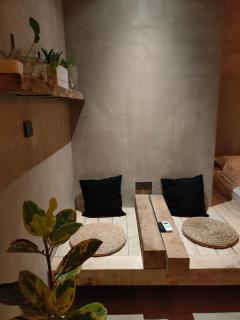 Under the road, the house is invisible to the sun - Chongqing - 1