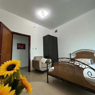 Corniche Tower 2BHK - Ajman - 7