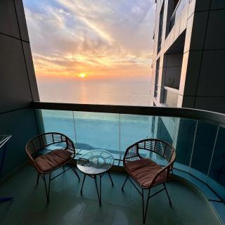 Corniche Tower 2BHK - Ajman - 6